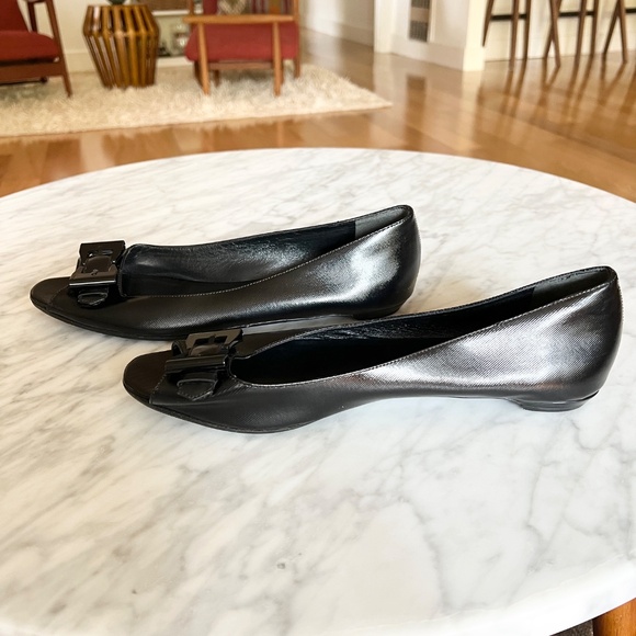 GUCCI Peep Toe Flats | Black Dialux Queen Size 11 - Picture 7 of 10
